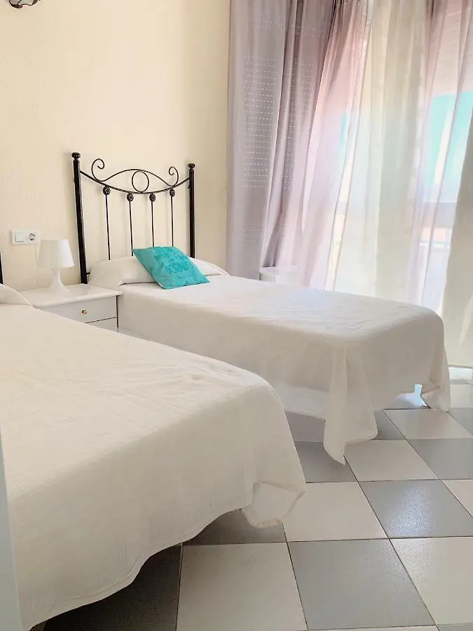 Apartment Maite 2. Frontal Al Mar 2 Dormitorios Y Wifi Benalmadena